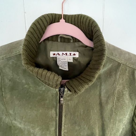 A.M.I. Olive Green Leather Jacket Texture Sleeves and Collar Size Large - Picture 11 of 16